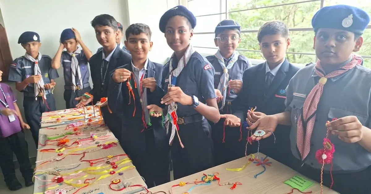 Belagavi students send 3,000 rakhis to soldiers