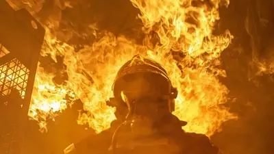 San Pedro brush fire stopped at 2 acres, no injuries reported