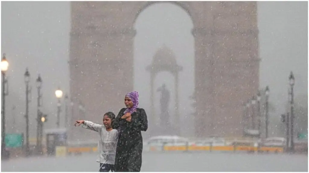 Delhi-NCR battered by heaviest August rain in 15 years