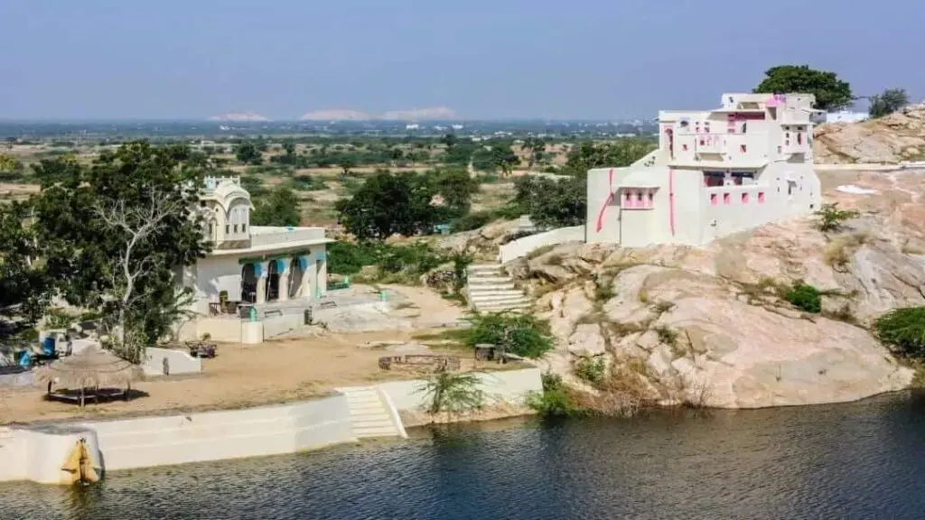 Rajasthan hotels go green with solar power and water recycling