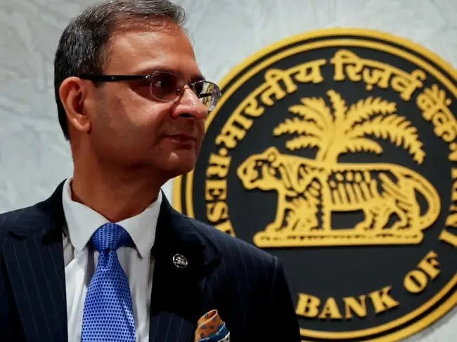 NRI deposits fall 23% YoY but FCNR inflows double in Q1