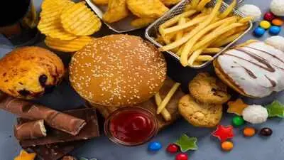 SC slams FSSAI for delaying warning labels on junk food