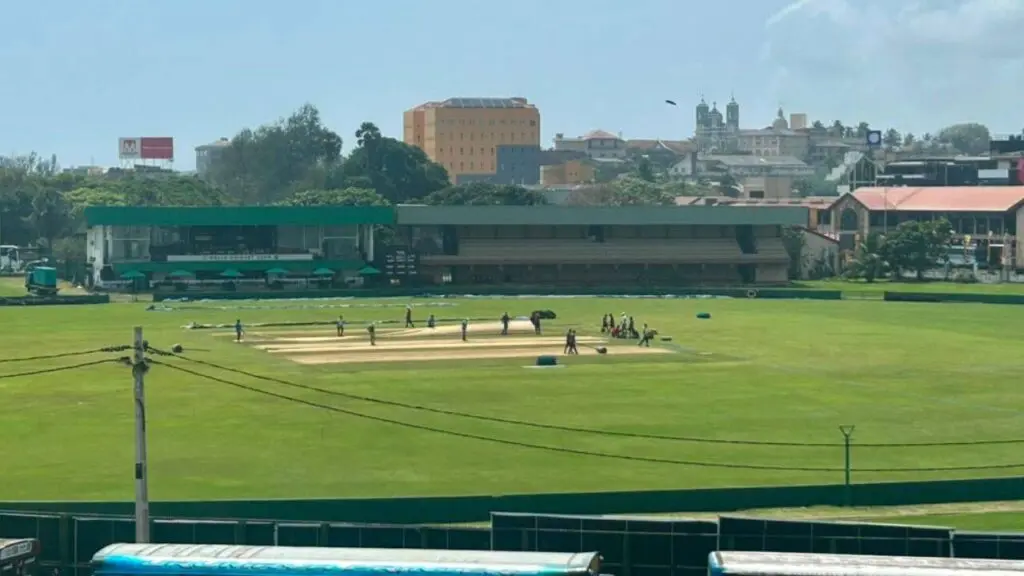 Gambhir inspects Galle pitch, groundstaff mow track hours later