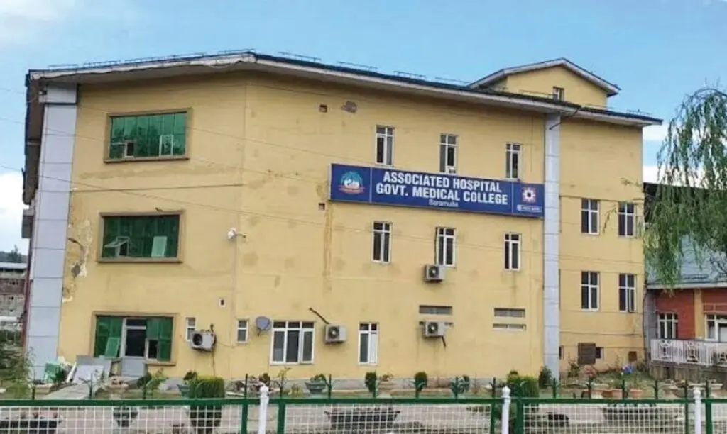 GMC Baramulla faces shortage of emergency drugs for four months