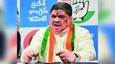 Centre blocking Telangana's growth, alleges minister Ponnam