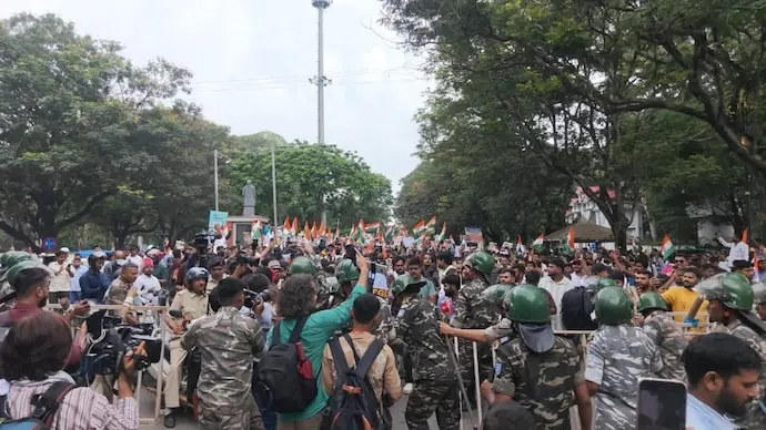 Jharkhand student leader seeks to leave hospital, rejoin protest