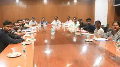 Jharkhand holds first talks with exam aspirants, protest continues
