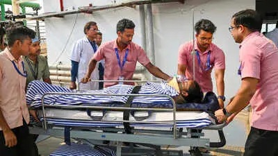 Delhi doctors pledge 2 hours weekly free care for poor