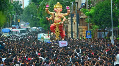 Maharashtra seeks UNESCO heritage tag for Ganeshotsav, Dahi Handi