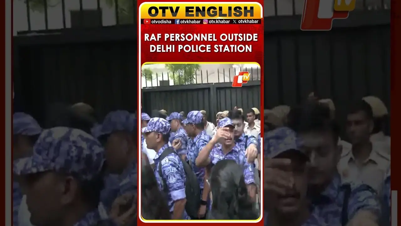 RAF Personnel Arrive Outside Delhi Police Station