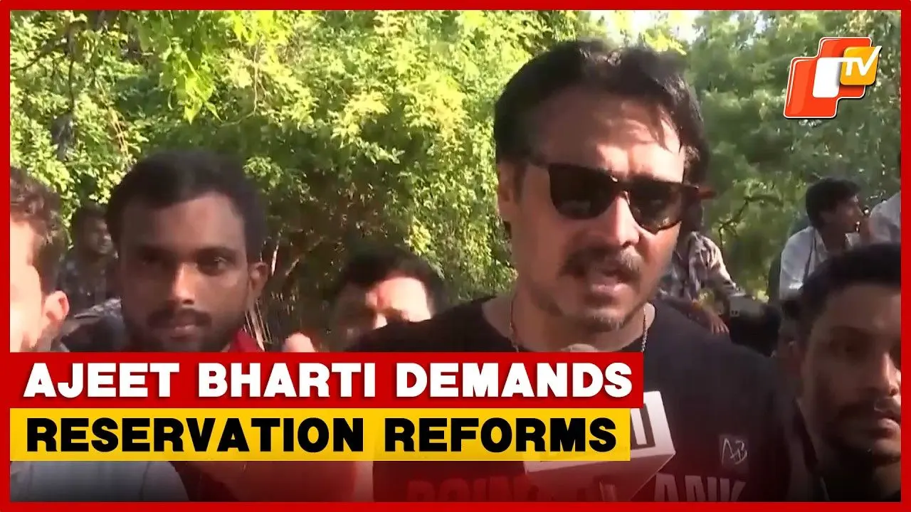 Hundreds protest caste reservation at Delhi's Jantar Mantar