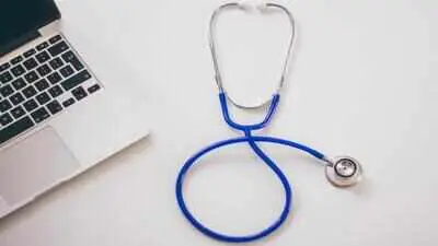 Parliamentary panel seeks 20% cap on drug and device mark-ups