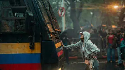 Mumbai protester who blocked police van eyes Bigg Boss entry