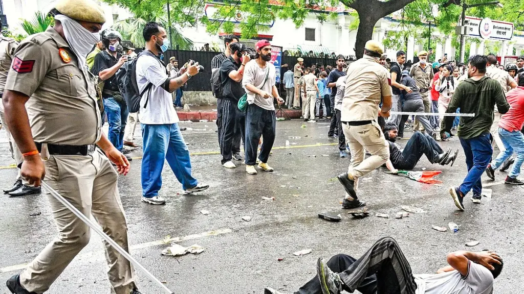 Amnesty evidence lab finds Delhi Police force unprofessional