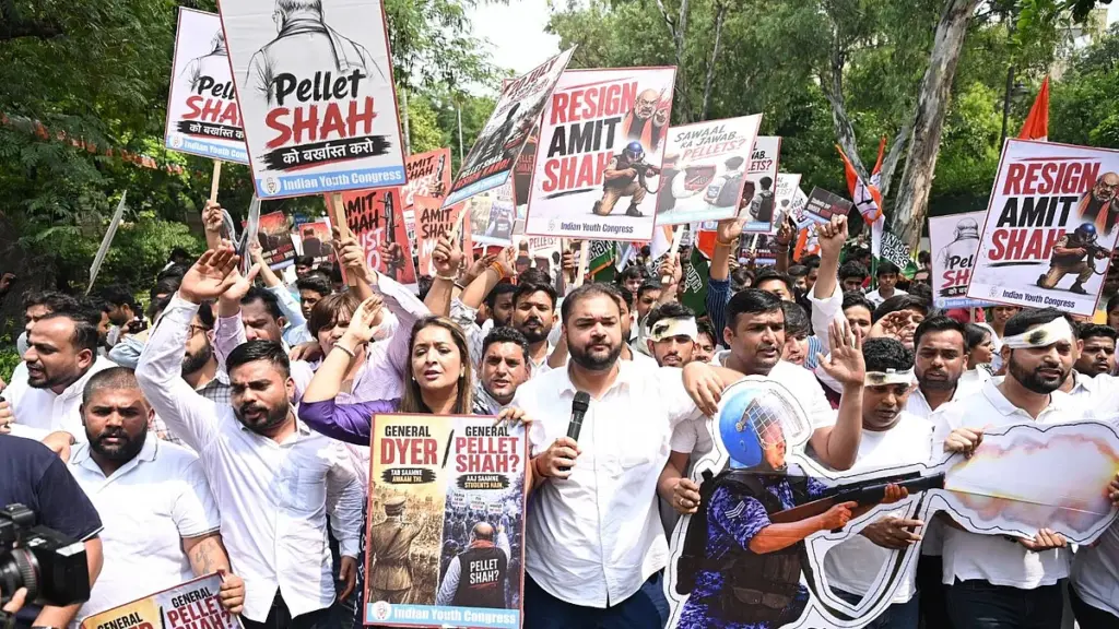 Youth Congress protests at BJP office, seeks Shah's resignation over pellet gun use