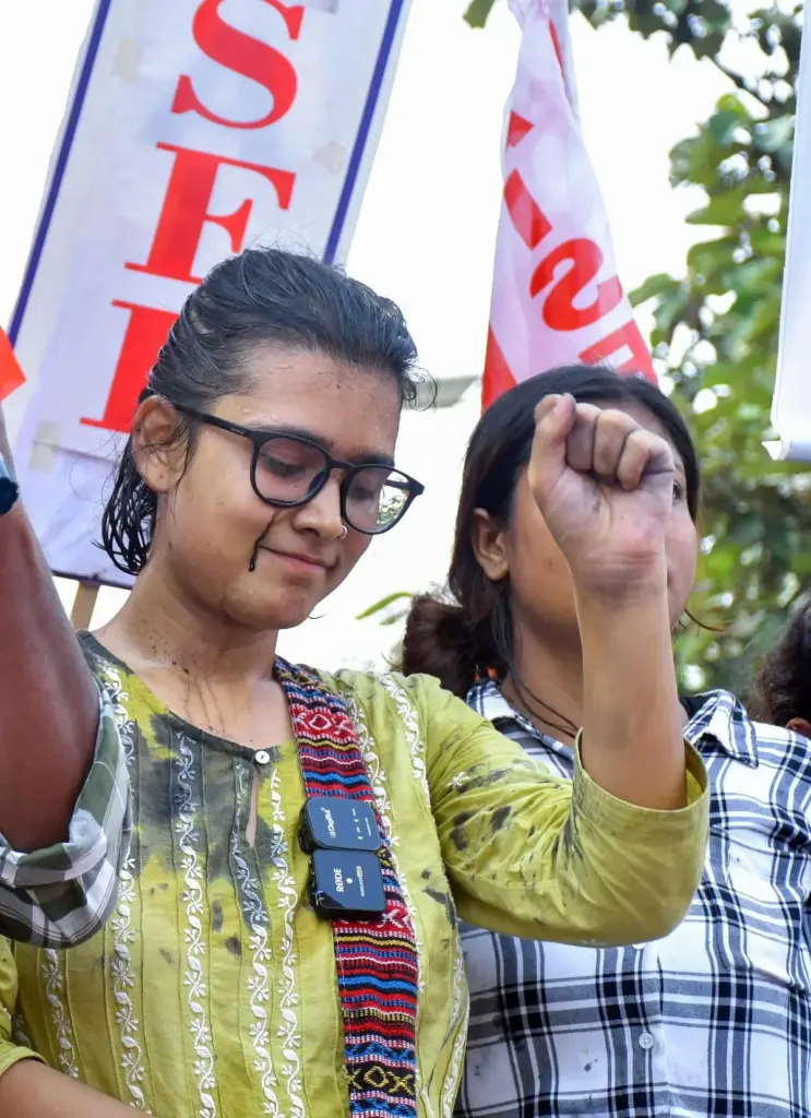 Jharkhand protest talks fail as Maharashtra withdraws FIRs on students