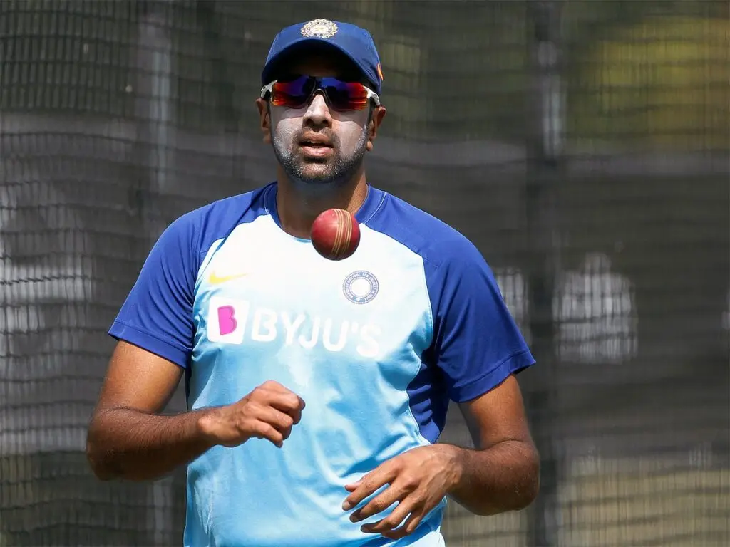 Ashwin recalls learning from Manjrekar's critical column