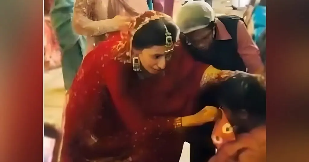 Kannur doctor bride pauses wedding to give first aid to caterers