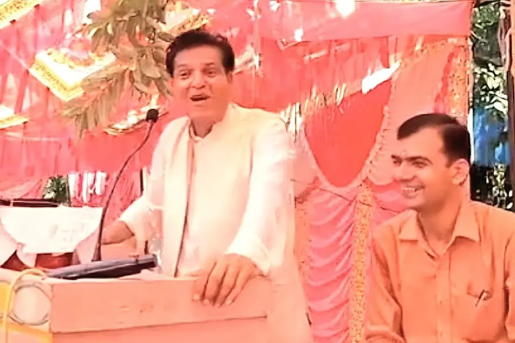 Ex-BJP MLA warns voters of worms if they don't vote for him