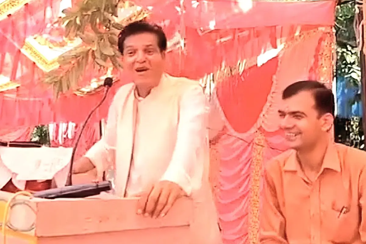 Ex-BJP MLA warns voters of worms if they don't vote for him