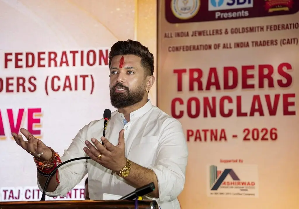 Govt open to talks if anti-reservation demands systematic: Paswan