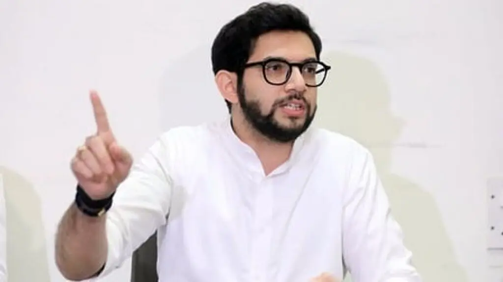 Aditya Thackeray launches red-card campaign over Mumbai open grounds