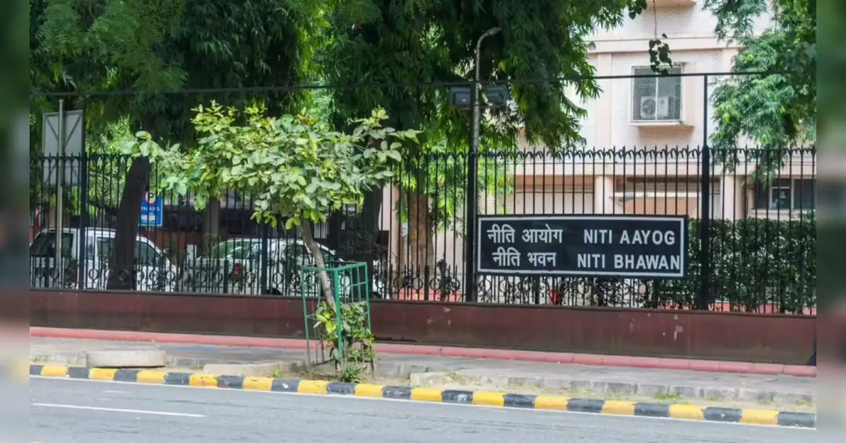 NITI Aayog proposes interstate licence portability for doctors