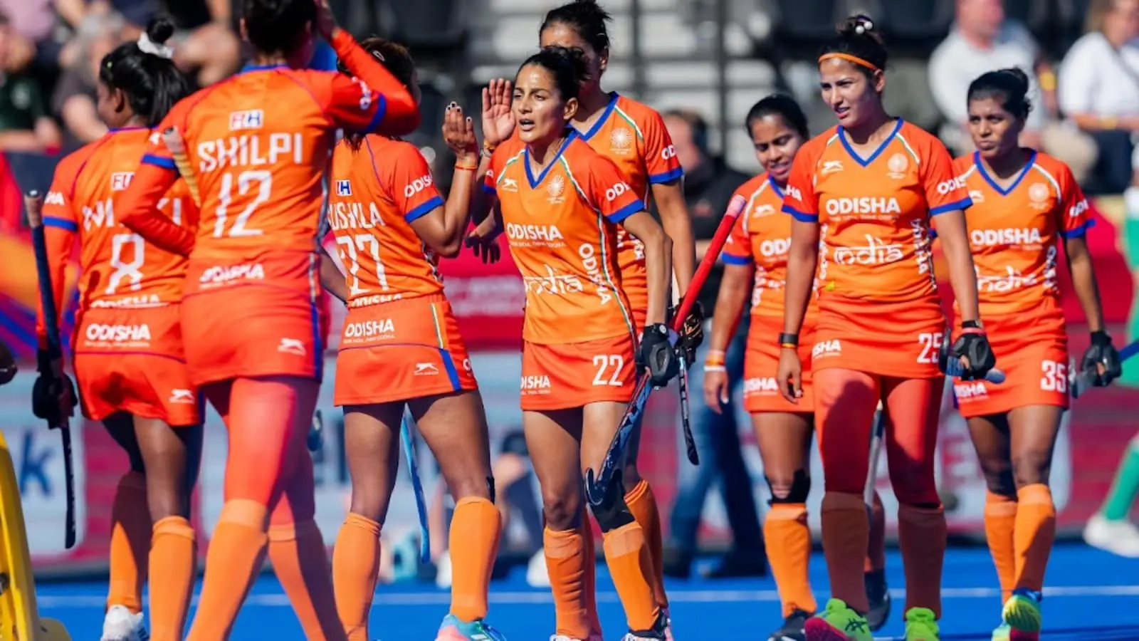 Hockey India announces Rs 50 lakh reward for women's World Cup finish