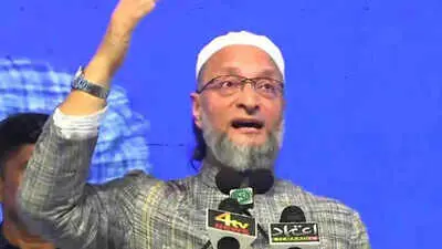 Owaisi attacks RSS, BJP over Manusmriti, defends Ambedkar Constitution