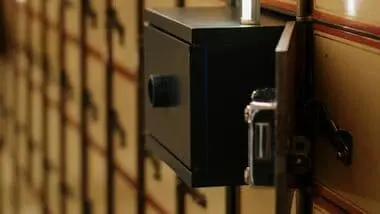 Bank locker thefts in Mumbai, Kanpur as RBI caps compensation at Rs 4 lakh