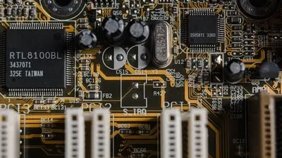 AI chip boom reshapes South Korea, sparks debate on wealth sharing