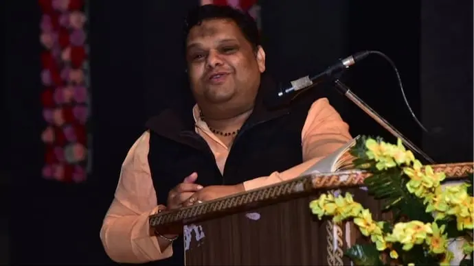 NHRC member warns schools against stopping mehndi, rakhis