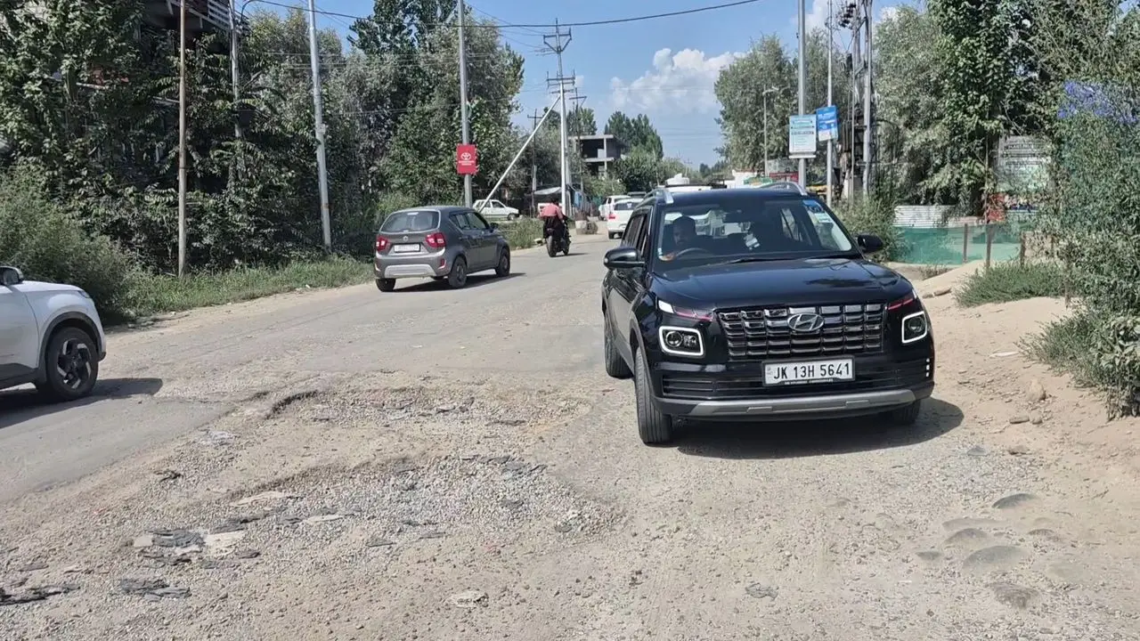 Pulwama roads riddled with potholes, damaging vehicles and risking accidents