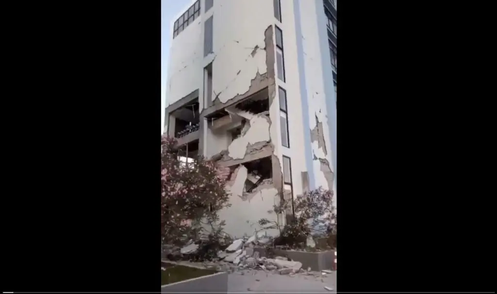 Indonesia earthquake kills at least 47, relief ops underway