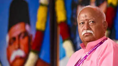 RSS weekly targets 'dimagi Naxals' in NAC and NGOs