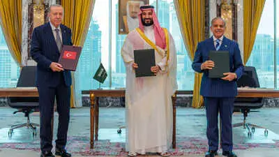 Saudi-Turkey-Pakistan defence pact opens to others, Pakistan says