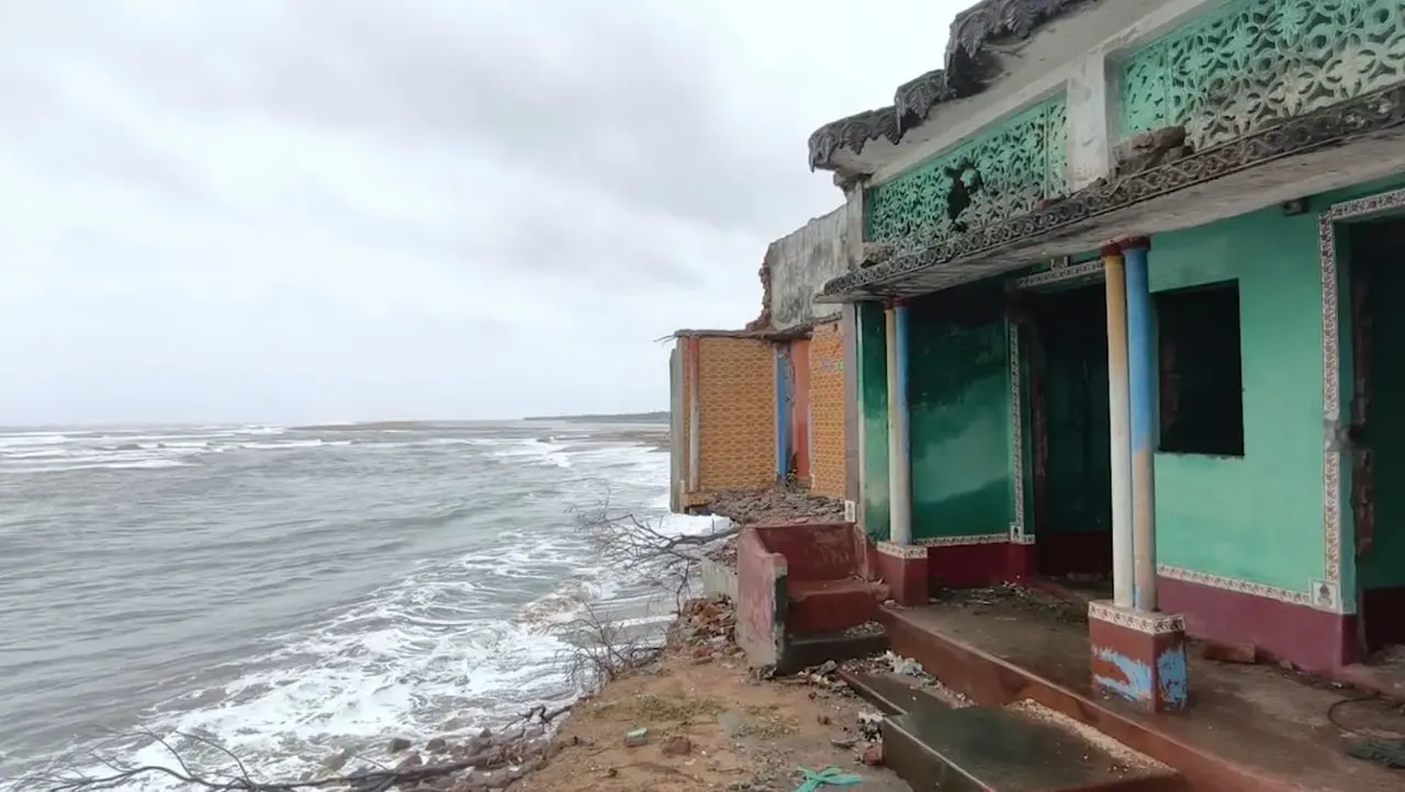 Aryapalli village faces sea erosion threat, residents refuse to leave