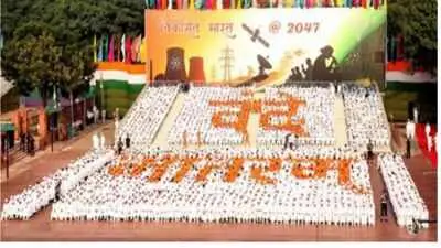 Vande Mataram sung at Red Fort for first time on I-Day