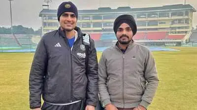 Shubman Gill signs Mohali village bowler for Sher-e-Punjab T20