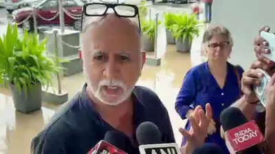Supreme Court orders Tarun Tejpal to surrender within three weeks