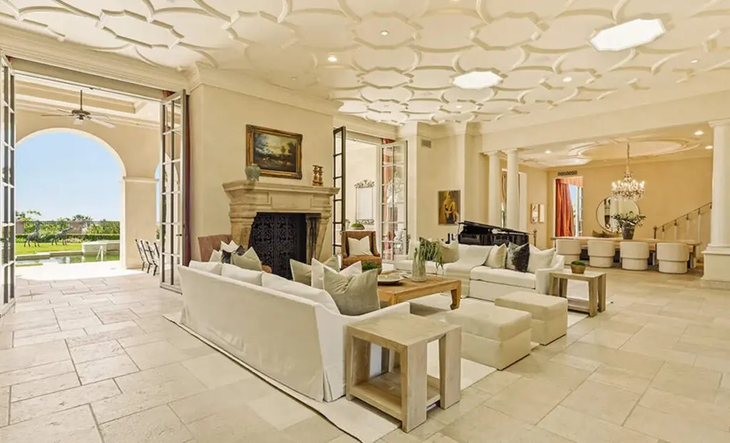 Glorya Kaufman's Beverly Hills estate listed for $25 million