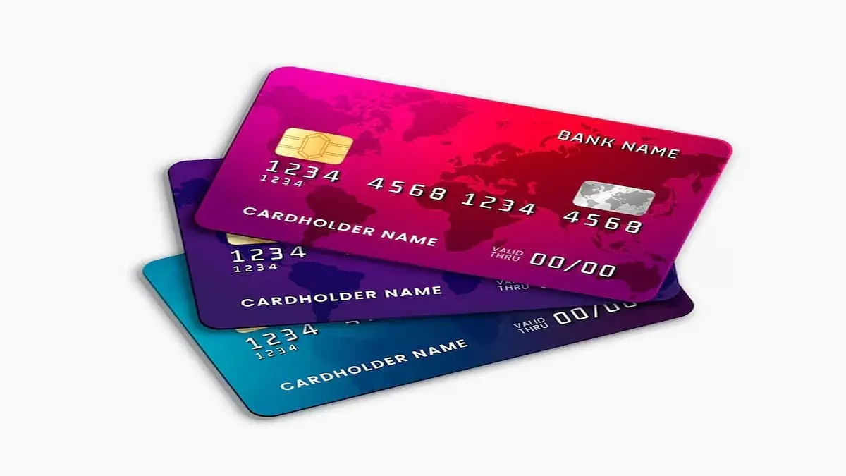 IDFC FIRST Bank credit cards with lounge access compared