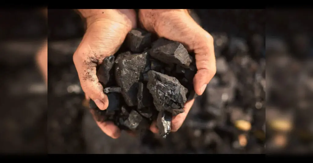 India thermal plants cut coal imports for blending by 71.5%