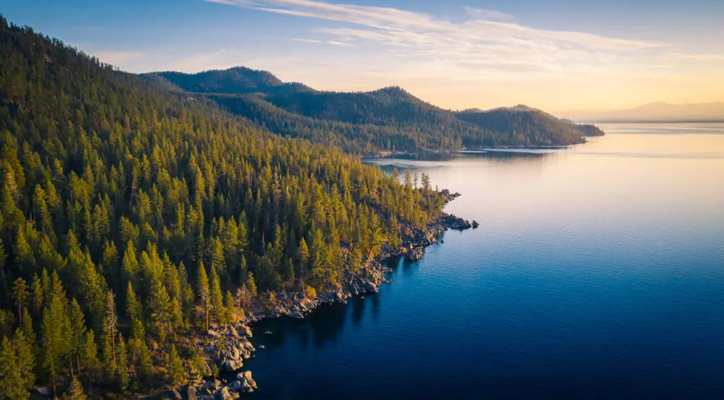 Scientists map 100 lakes as early-warning system for ecosystem stress