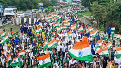 Yogi leads Tiranga Yatra, warns insulting flag is punishable
