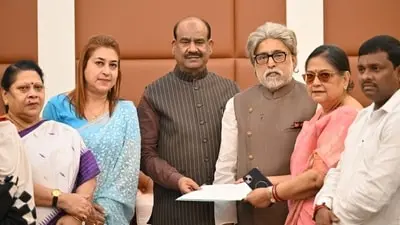 TMC moves Supreme Court over delay on rebel MPs disqualification