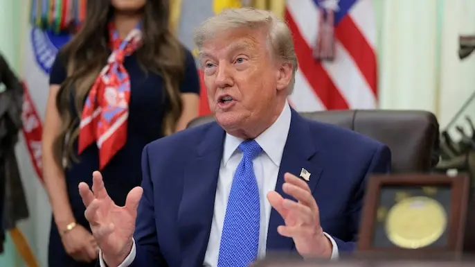 US and Iran trade demands as Strait of Hormuz remains blocked