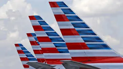 Two American Airlines Jets Share Flight Number Near Phoenix