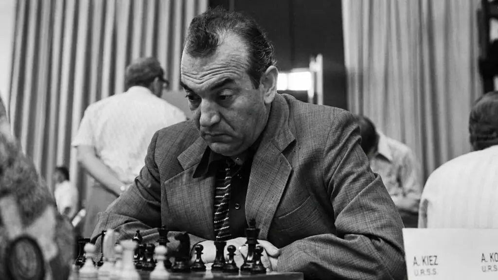 FIDE's neutral flag shields chess players from geopolitics
