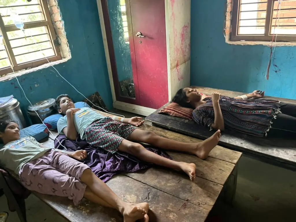 सहरसा में प्रसाद खाने से 100 से अधिक बीमार, मेडिकल टीम तैनात